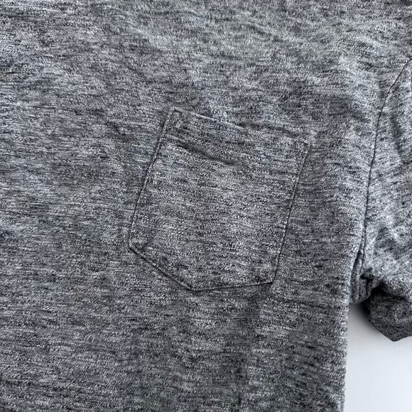 Gap tee - Picture 2 of 3